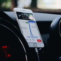 Apple Maps copia a Google Maps y Waze y empieza incluir avisos de radares móviles o accidentes