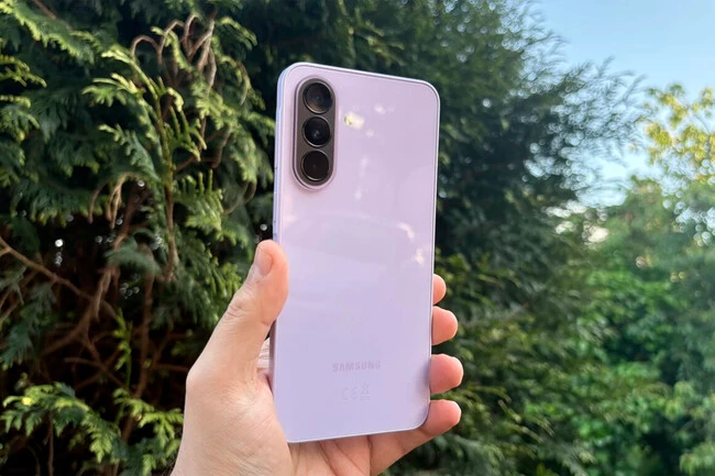 Galaxy A37 1