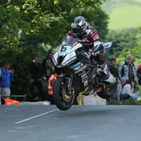 Michael Dunlop destroza el IOMTT, es el primer piloto en bajar de 17 minutos