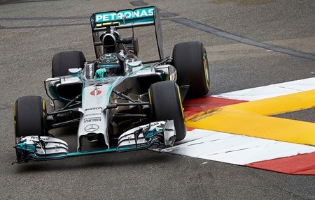 Nico Rosberg comete un error en Mirabeau que le da la pole y desata la polémica
