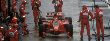 Cumplir la sanción tras pasar por meta. El truco de Michael Schumacher y Ferrari para una de las victorias más polémicas de la F1 