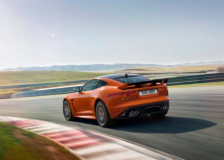 Jaguar F-Type SVR
