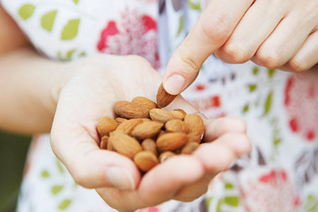 Cinco propuestas de snacks ricos en potasio y con pocas calorías