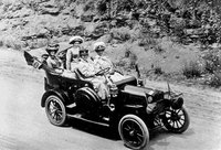 La primer mujer en cruzar Estados Unidos en coche