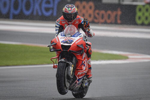 Jack Miller aprovecha una tregua de la lluvia para ser el más rápido y Joan Mir estaría dentro de la Q2