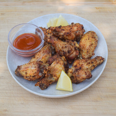 Alitas de pollo fritas, la mejor y más sencilla receta para hacerlas riquísimas sin rebozado 