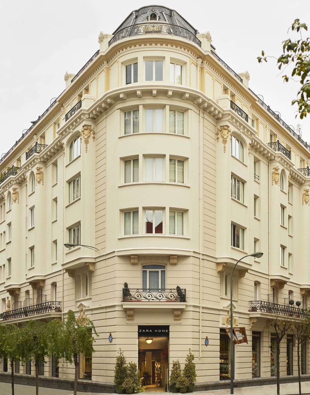 La gran tienda de Zara Home en Bilbao diseñada por Isabel LópezQuesada