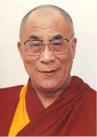 El Dalai Lama, su madre y la crianza