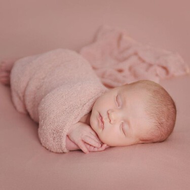 145 nombres bíblicos para niña bonitos y originales (y su significado)