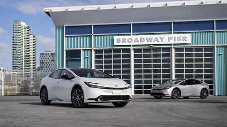Toyota Prius 2023 7