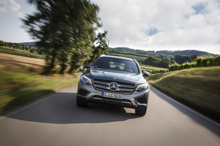 Mercedes-Benz, obligada a llamar a revisión 774.000 coches en Europa por trampa en sus emisiones