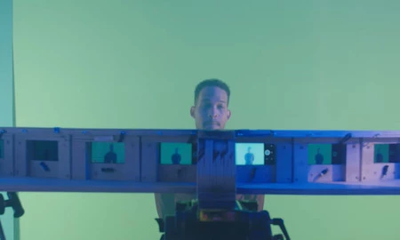 ビデオクリップ 180