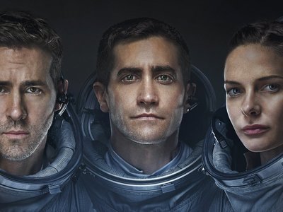 'Life (Vida)', sota, caballo y alien