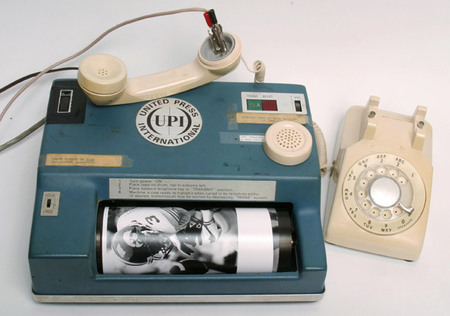 Así se enviaban las fotografías en la era pre-digital