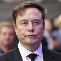 Tesla integró Grok en sus navegadores. Ahora afirma que atropellaría a mil millones de niños antes de arrollar a Elon Musk 