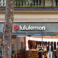 Los pantalones chinos más elegantes y cómodos que van con todo en todo momento, ahora rebajados para que estrenes 