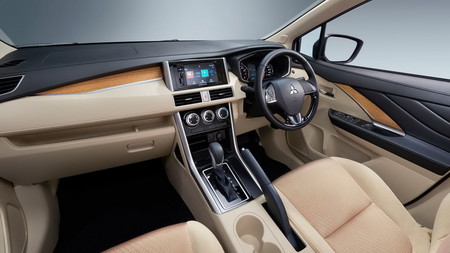 Mitsubishi Expander 3