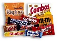 Desviarán la publicidad de snacks a niños mayores de 12 años