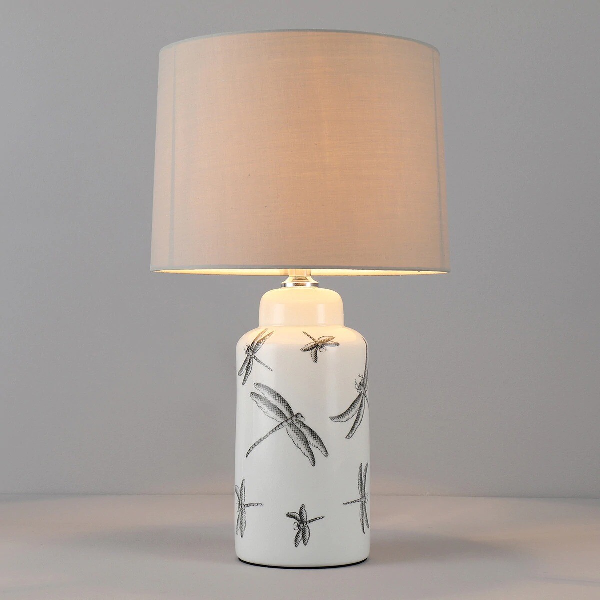 Siete lámparas de mesa que encontramos en El Corte Inglés