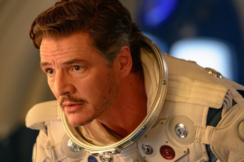 Pedro Pascal está em todos os lugares, mas não é culpa dele / Imagem: Disney