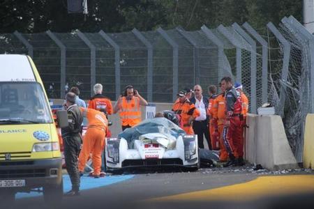 Audi R18 e-tron Quattro crash