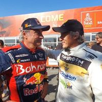 Carlos Sainz y Jesús Calleja lo tienen claro: Hubo un brote de coronavirus durante el rally Dakar 2020