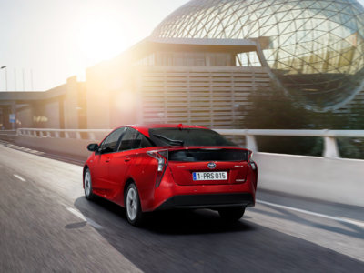 Esta es toda la tecnología que esconde el nuevo Toyota Prius 2016