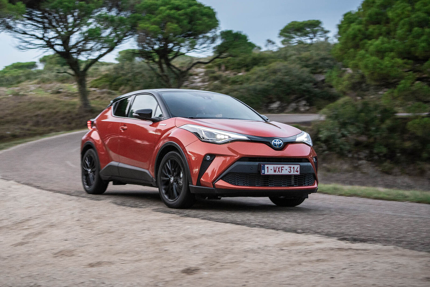 Descuentos de la semana: un SUV híbrido con 10.000 euros de descuento, un superventas y un híbrido enchufable que se ponen a tiro