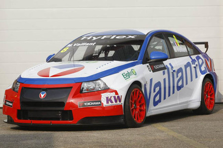 Alain Menu se convierte en Michel Vaillant