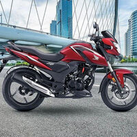 Por qué las motos de 500 euros que lo están petando en Asia no logran atravesar la burocracia de Europa 