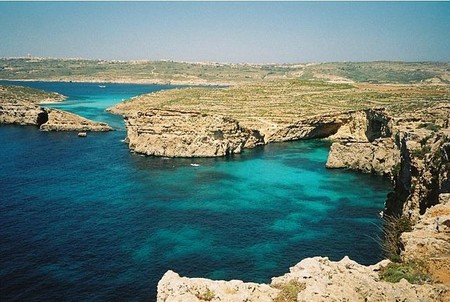 Visitando Malta junto a bloggers europeos (y II): vistiéndonos de blanco nuclear