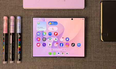 Samsung Galaxy Z Fold8 12