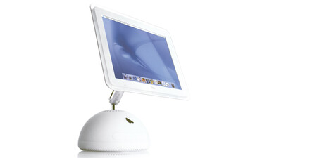 Un iMac G4 con cerebro M1: 20 años de historia en un solo ordenador