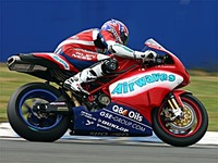 A subasta las Ducati de Lavilla y Haslam