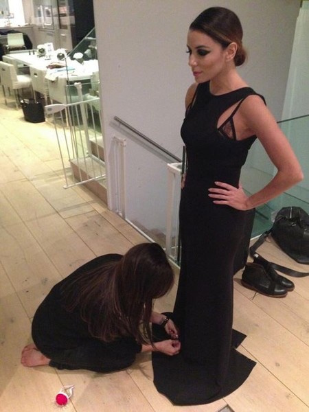 Victoria Beckham sirve <em>pa'tó</em>, lo mismo te diseña un vestido que te sube un bajo