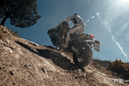 Triumph Adventure Experience 2023 001