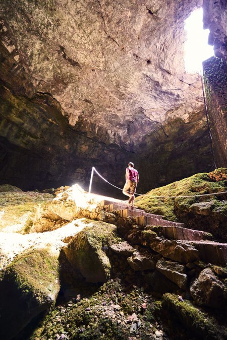 Cueva Cerca Madrid Guadalajara Escapara Ruta Naturaleza Senderismo Primavera