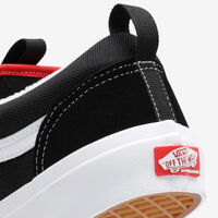 Las zapatillas Vans Old Skool van a volver y puedes pillarlas ya por solo 30 euros 