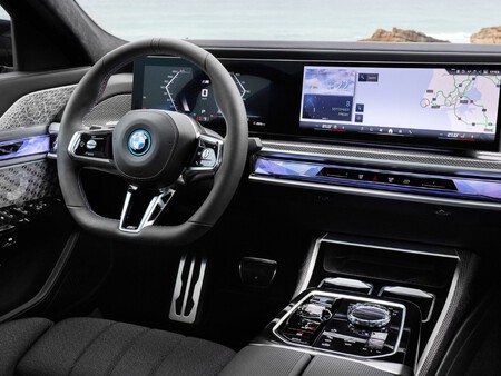 Bmw I7 1