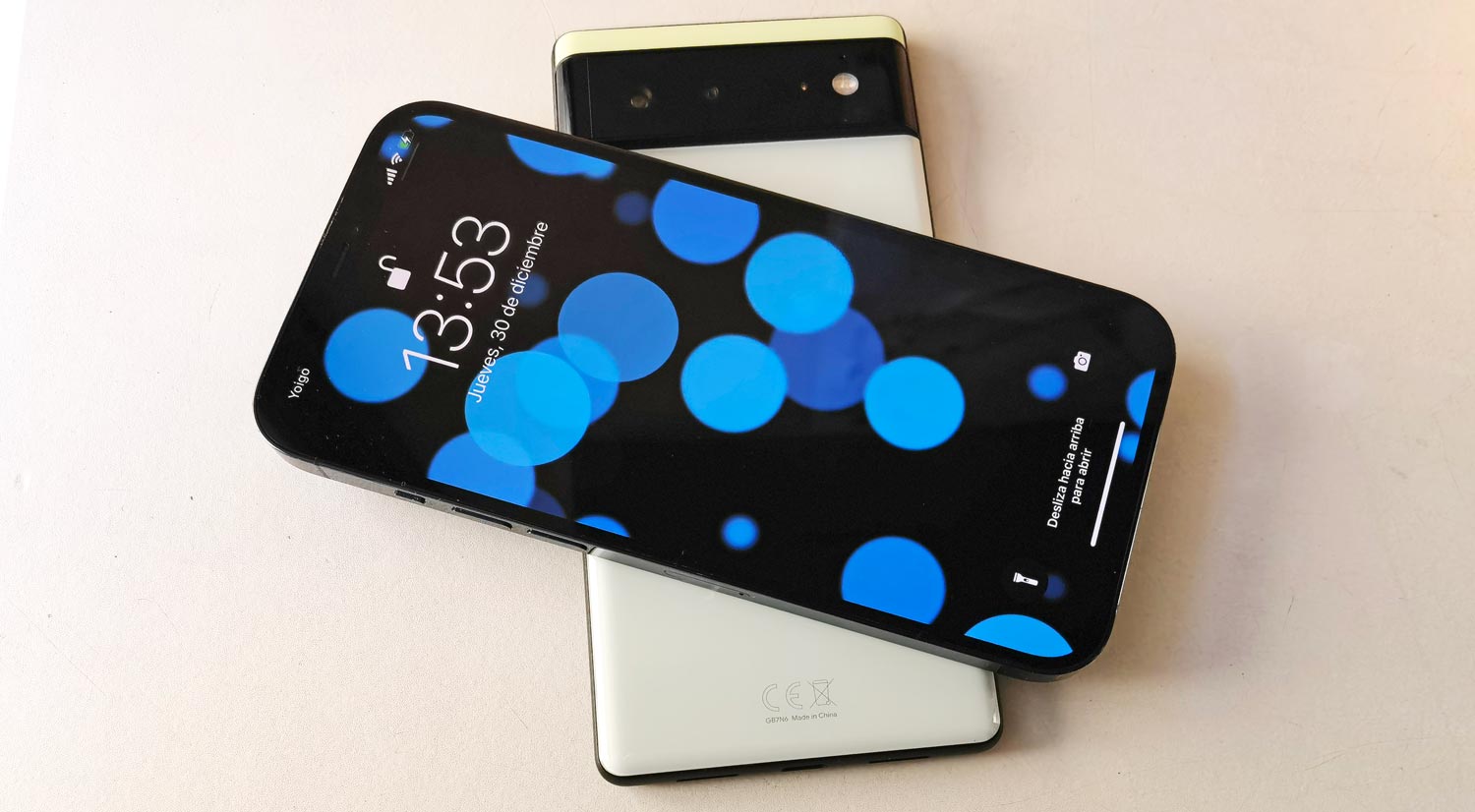 Carga inalámbrica inversa de un Pixel a un iPhone