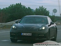 Los Porsche Panamera se van a Almería
