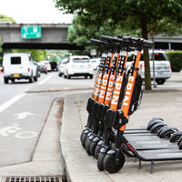 ¿Pueden las bicicletas y los patinetes ganar la batalla al coche? Las cifras de la micromovilidad