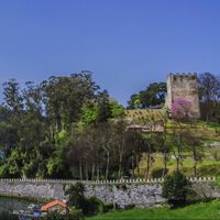 Este castelo ficou 15 anos esperando um destino. Um argentino misterioso acaba de pagar € 10 milhões por ele 