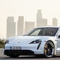 Porsche Taycan 2021 recibe ligeras actualizaciones tecnológicas