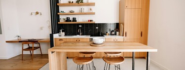 Despejamos y ordenamos las encimeras de las cocinas pequeñas con estos accesorios sencillos pero muy funcionales