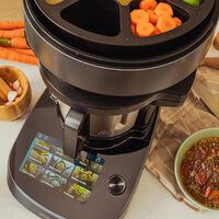 El robot de cocina que lo hace casi todo por ti: es hasta capaz de verter los ingredientes por sí solo 