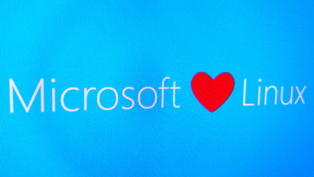 Microsoft sigue mejorando su subsistema Linux, y lo actualiza a Ubuntu 16.04