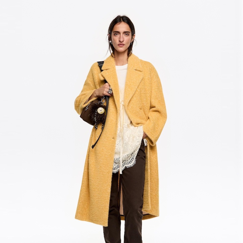 Abrigo amarillo Bimba y Lola