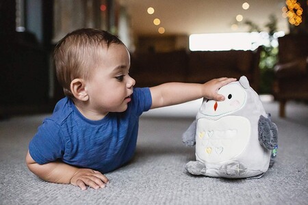 El peluche en forma de Búho promete ayudarte a dormir a tu bebé y está rebajadísimo en Amazon