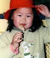 Críticas a los nuevos requisitos para adopción de niños chinos